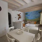 شقة Theros Casa Logaras *