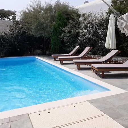 Theros Casa Logaras * פיסו ליבאדי