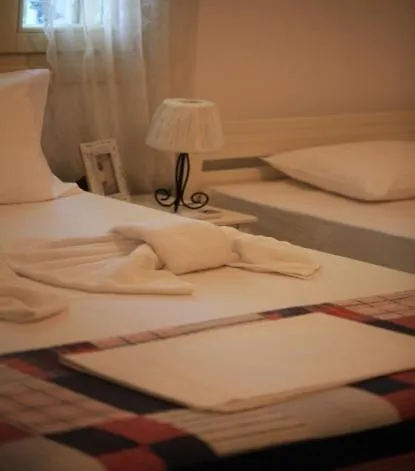 Theros Casa Logaras * Piso Livadi